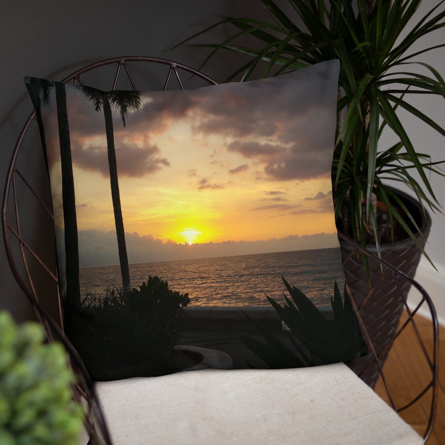 Sunset palms Pillow